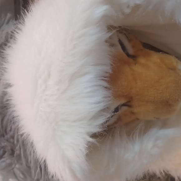 CARACILIA White Faux Fur Extra Long Shawl Wrap Scarf - Picture 3 of 7